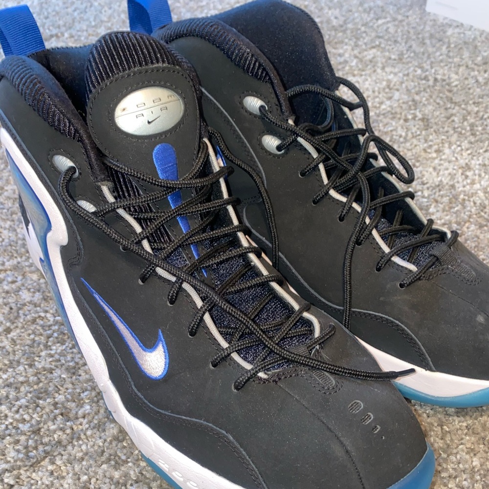 Men's Nikes